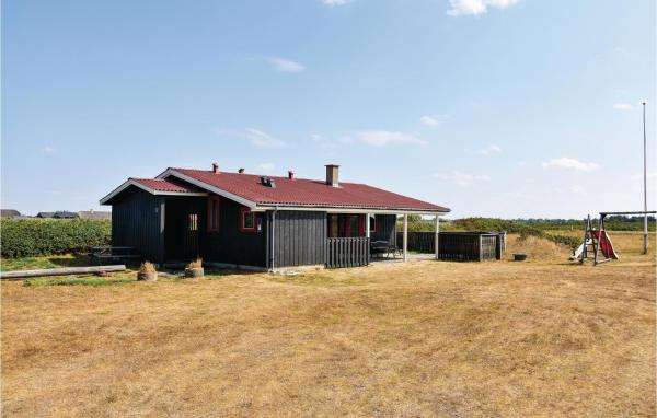 Three-Bedroom Holiday Home In Ringkobing, Rezervați Casă de vacanță Hoteluri în Midtjylland cu parcare, Parcare
