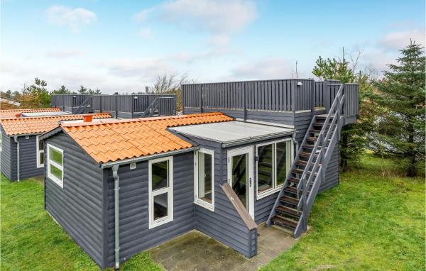 Lovely Home In Hanstholm With Kitchen, Rezervați Casă de vacanță Hoteluri în Vestjylland cu parcare, Parcare