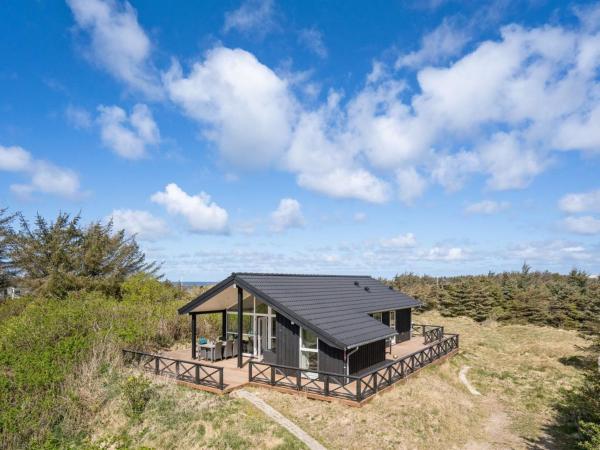 Holiday Home Tayara - 300m from the sea by Interhome, Rezervați Casă de vacanță Hoteluri în Vestjylland cu parcare, Parcare