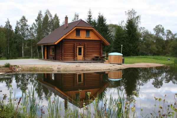Vana-Laane Puhkemaja, Rezervați Casă de vacanță Cabane în Valgamaa, Casetă