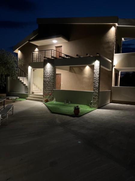 Olea Luxury Villa, Rezervați Vilă Case de vacanță Limenas, Casetă