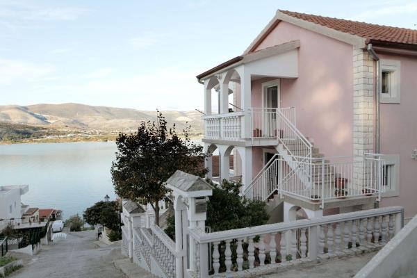Apartments Iva, Rezervați Hotel Mastrinka Trogir
