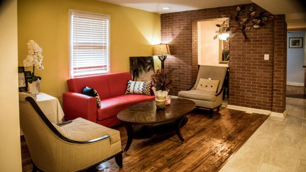 Vacation house near downtown DC Free Parking, Rezervați  Northeast Washington