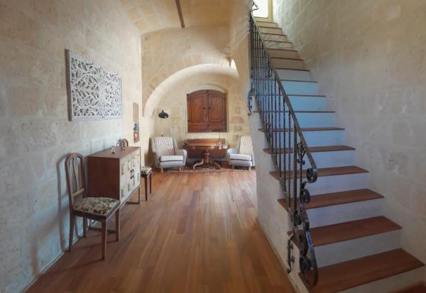 La Commenda di Picciano - Country House, Rezervați  Hoteluri în Basilicata cu parcare, Parcare