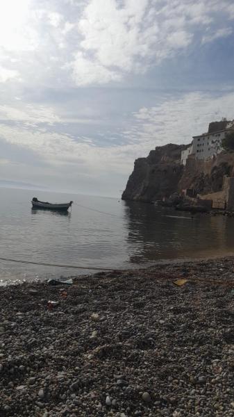 Appart climatisé F3, Rezervați  Hoteluri în Tanger-Tetouan cu parcare, Parcare