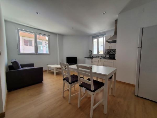 BAHíA APARTAMENTOS TURÍSTICOS, Rezervați  Foz 