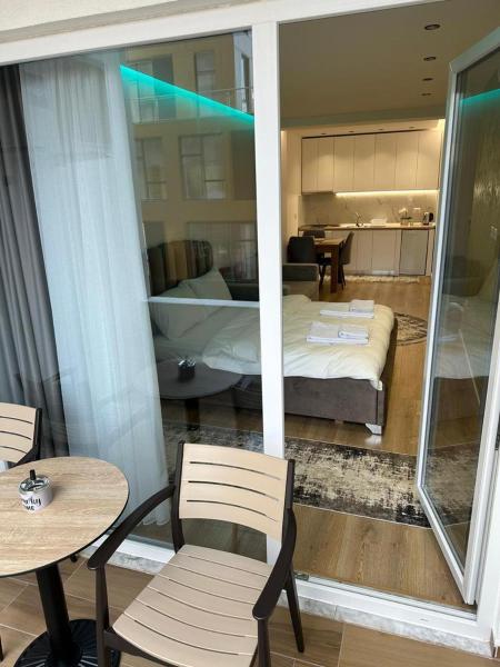 Luxury Apartment Tirana Center, Rezervați Apartament Tirana 
