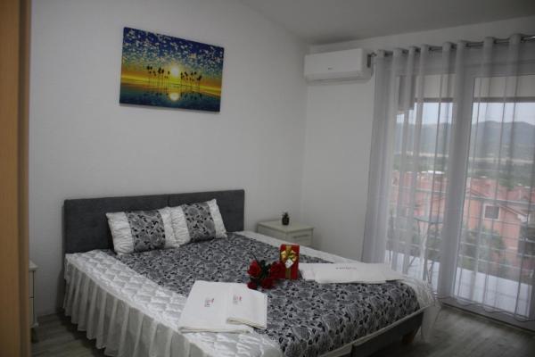 Chorev Apartments, Rezervați  Valandovo Macedonia