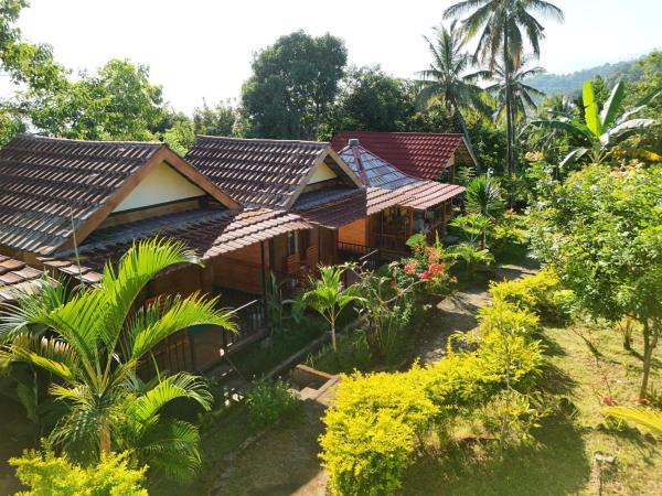Anak rinjani guesthouse, Rezervați  Bayan Lombok