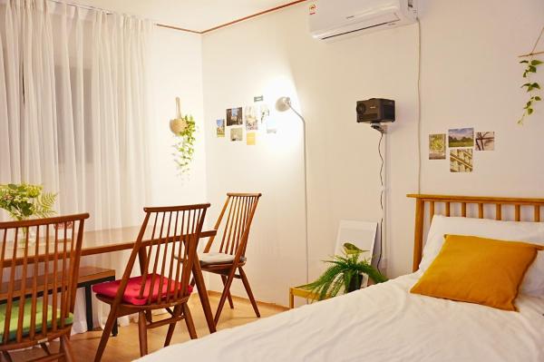 Near Lotte World, KSPO DOME, COEX, Olympic Park, 2 Rooms, 2 Queen beds, 1 super single bed, 5 people, Rezervați  Songpa-Gu Seul