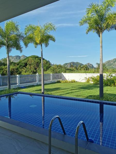 Pool Villa Mountainview, Rezervați  Cha Am 