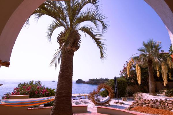 Villa de prestige en bord de mer dans la baie de Cannes, Rezervați  Théoule-sur-Mer Alpes-Maritimes