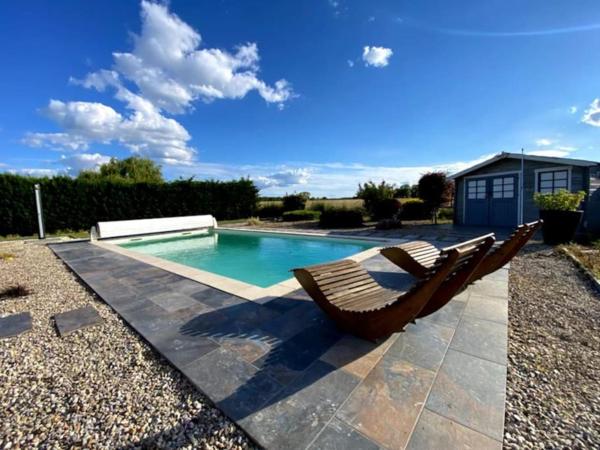 Villa Maya, Rezervați  Hoteluri în Chitray cu piscină, Piscină