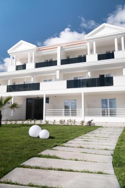 Hotel Diadema, Rezervați  Diamante Calabria