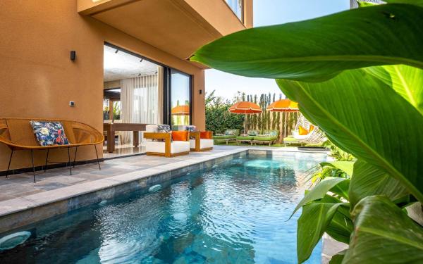 Villa ZINA I Luxe I Piscine chauffée I Wifi I Proche centre Ville, Rezervați  Hoteluri în Marrakech-Tensift-Haouz cu piscină, Piscină