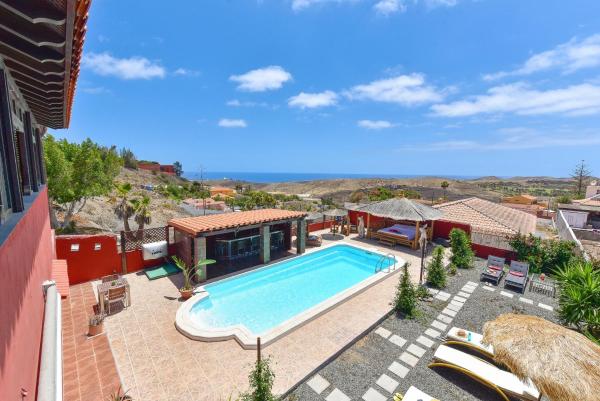 Ca'Sita Salobre Pueblo by VillaGranCanaria, Rezervați  Hoteluri în Gran Canaria cu piscină, Piscină