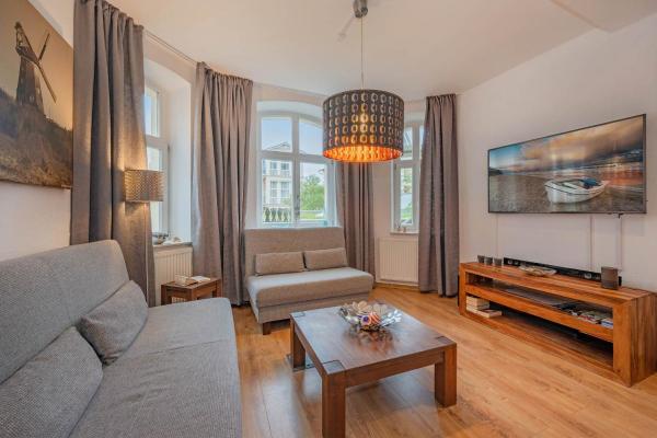 Villa Frisia 18, Rezervați  Hoteluri în Usedom cu parcare, Parcare