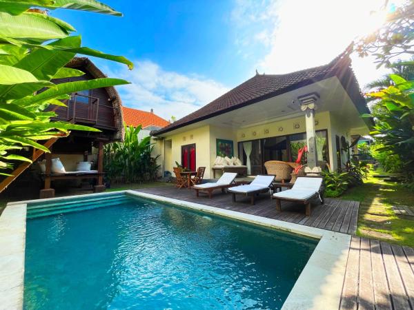Traditional 2Br Private Pool Villa in the Heart of Canggu, Berawa, Rezervați  Hoteluri în Badung cu piscină, Piscină