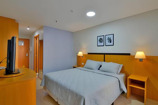 Comfort Hotel Taguatinga - Flat Encantador c/ Wifi, Rezervați  Hoteluri în Taguatinga cu piscină, Piscină