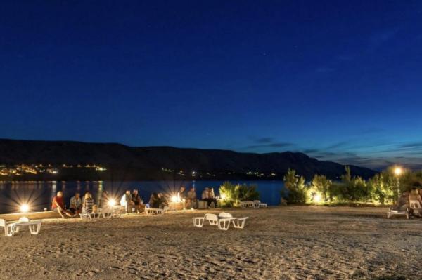 Tonino Apartments & Rooms, Rezervați  Pag Pag Island