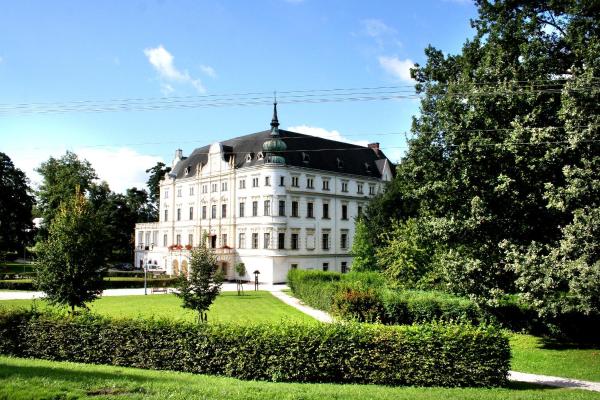 Penzion na zámku Bartošovice, Rezervați  Novy Jicin Wallachia