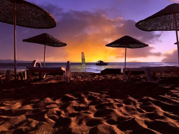 Çiçek Evler Tatil Köyü, Rezervați  Armutlu Regiunea Marmara, lângă Armutla Creek Beach
