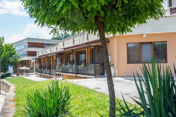 Hotel Plavis