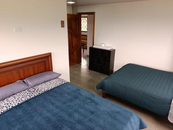 Casa de Campo Quinta EL Paraíso, Rezervați  Hoteluri în Ambato cu piscină, Piscină