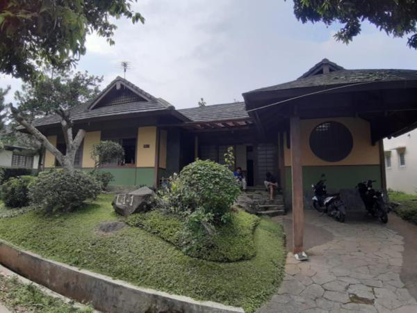 Villa Osaka Konsep Jepang Puncak Bogor at Kota Bunga, Rezervați  Cikundul West Java