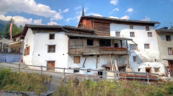 Chasa Jaro, Rezervați  Santa Maria Val Muestair Val Mustair