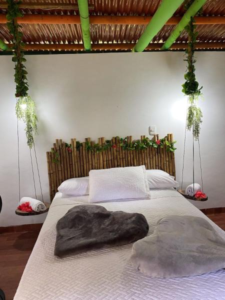 Eco Hotel Green Eden, Rezervați  Hoteluri în Coffee Triangle cu piscină, Piscină