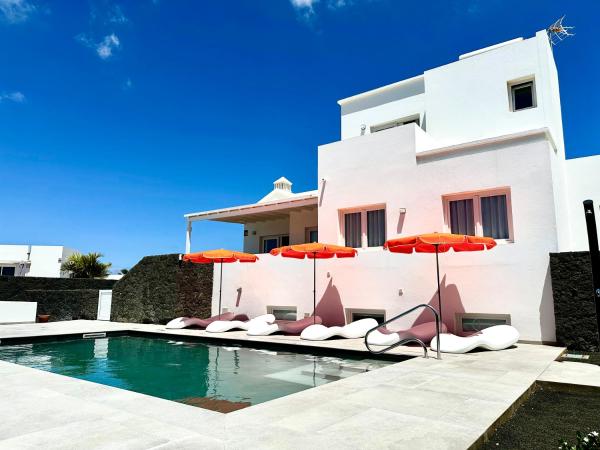 Villa Gabriela, Rezervați  Hoteluri în Canary Islands cu parcare, Parcare