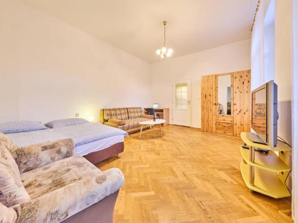 Apartment Villa Belvedere-10 by Interhome, Rezervați  Janske Lazne Hradec Kralove, lângă U lesa 2