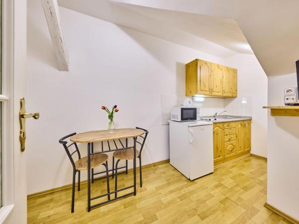 Apartment Villa Belvedere-9 by Interhome, Rezervați  Janske Lazne Hradec Kralove, lângă U lesa 2