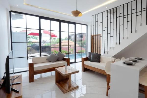 Cozy Seminyak Loft 3 Bedroom Private Villa, Rezervați  Hoteluri în Bali cu parcare, Parcare