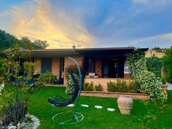 Villa SARA il giardino di Dafne, Rezervați  Hoteluri în Umbria cu parcare, Parcare