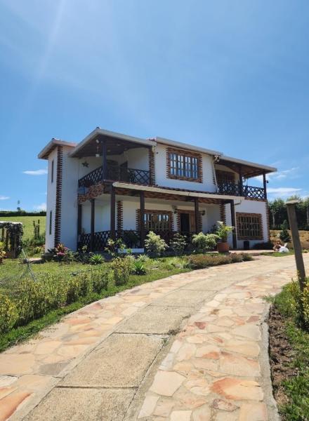 Villa Nikitina, Rezervați  Hoteluri în Coffee Triangle cu parcare, Parcare