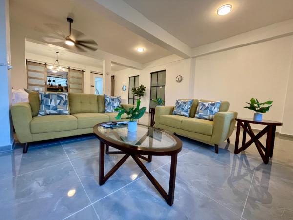 Mont Résidence offering a Loft and 3 Bedroom Apartment steps from the ferry, Rezervați Apartament Vieques Ceiba