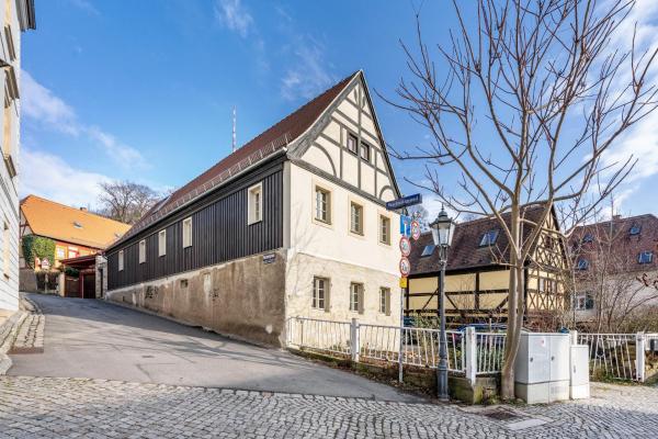 Ferienwohnungen in Dresden-Wachwitz, Rezervați  Hoteluri în Dresda cu parcare, Parcare