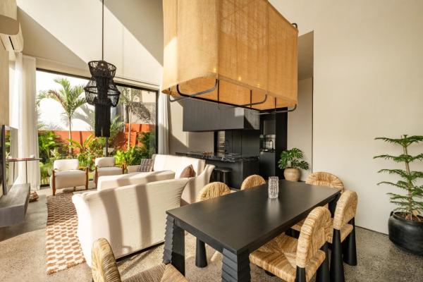 Five Stories Villas By SUOM, Rezervați  Hoteluri în Bali cu parcare, Parcare