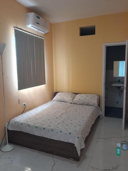 Hostal las Palmeras Olon, Rezervați  Santa Elena Santa Elena Province