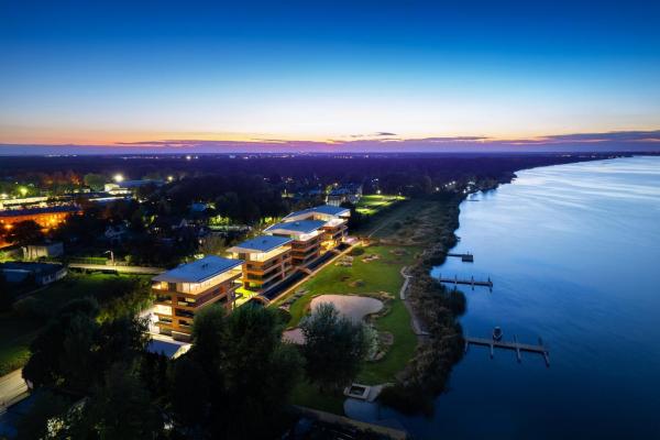 Apartamenty prywatne przy Samej Wodzie w Riva Zegrze - Jezioro Zegrzyńskie, Rezervați  Hoteluri în Masovia cu piscină, Piscină