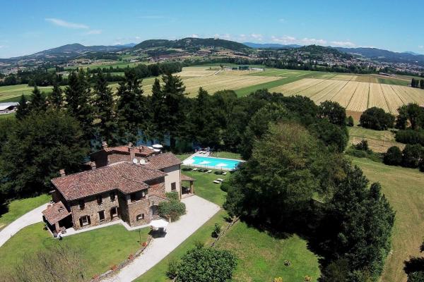 Villa Illuminata by MMega, Rezervați  Calzolaro Umbria