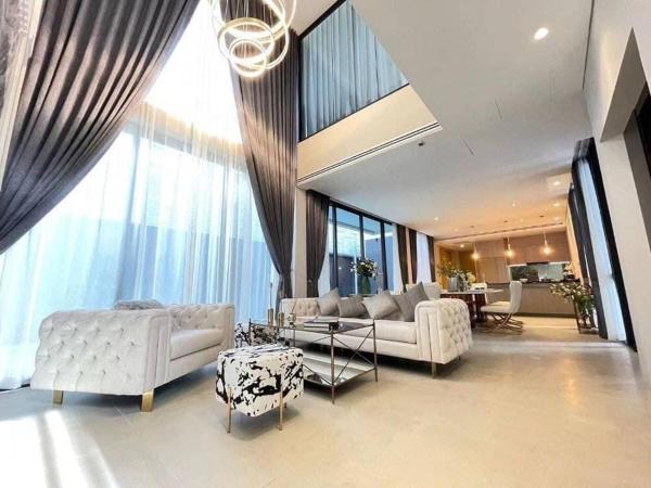 五卧室游泳池别墅 5 Bedrooms Pool Villa, Rezervați  Ban Bang Toei Bangkapi