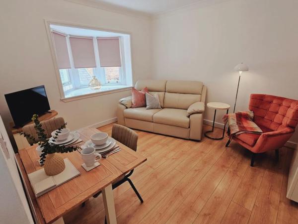 Tettenhall Cosy Apartment - Sleeps 4, Rezervați  Tettenhall West Midlands