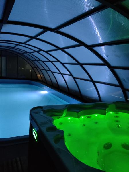 Osada Jantar - Holiday, Rezervați  Hoteluri în Vistula Spit cu piscină, Piscină
