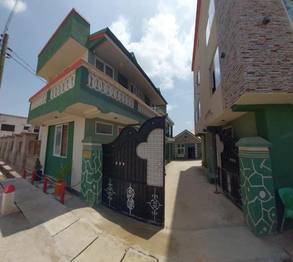 chikays plaza, Rezervați  Trofwi 