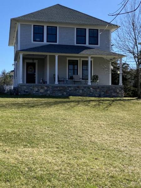 Pocasset Village Charmer, Rezervați  Pocasset Massachusetts
