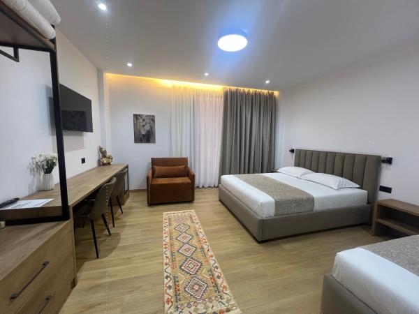 Skanderbeg Hotel, Rezervați  Kruje 