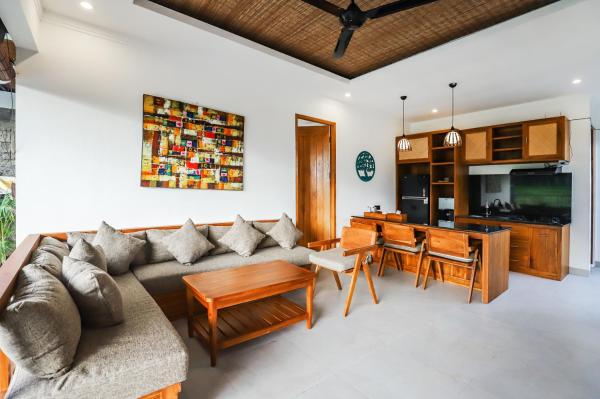 Marvella Villa - Rare Finding near Ubud Center, Rezervați  Hoteluri în Bali cu parcare, Parcare